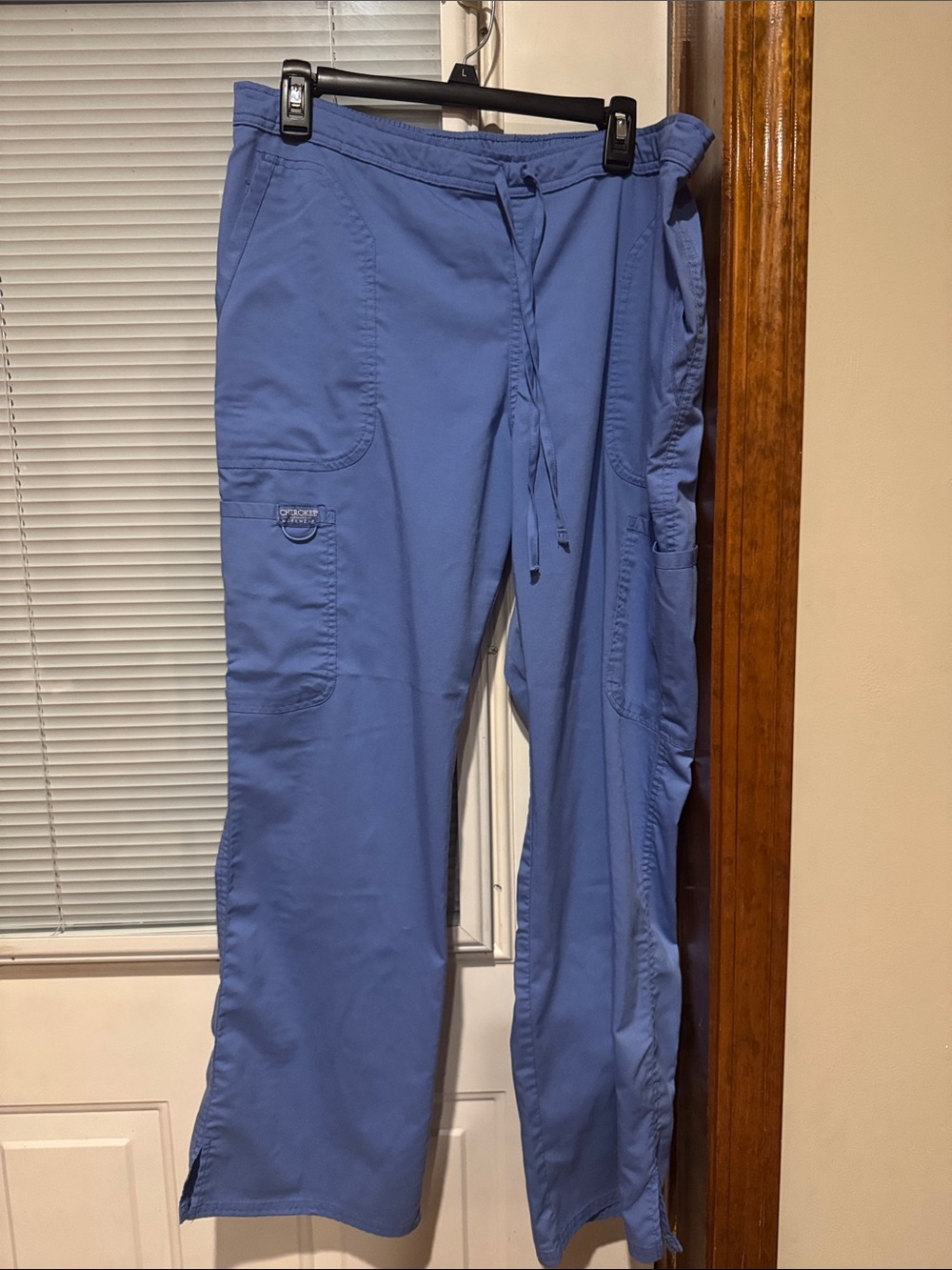 Light Blue Men’s Utility Scrub Pants with Drawstring